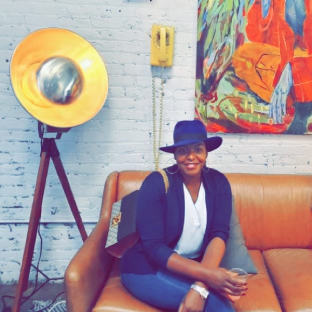 Meet your Posher, Winie